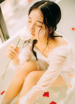 我的绝色房东东方玉明电视剧免费观看